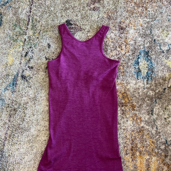 Lululemon Tank - Picture 4 of 4